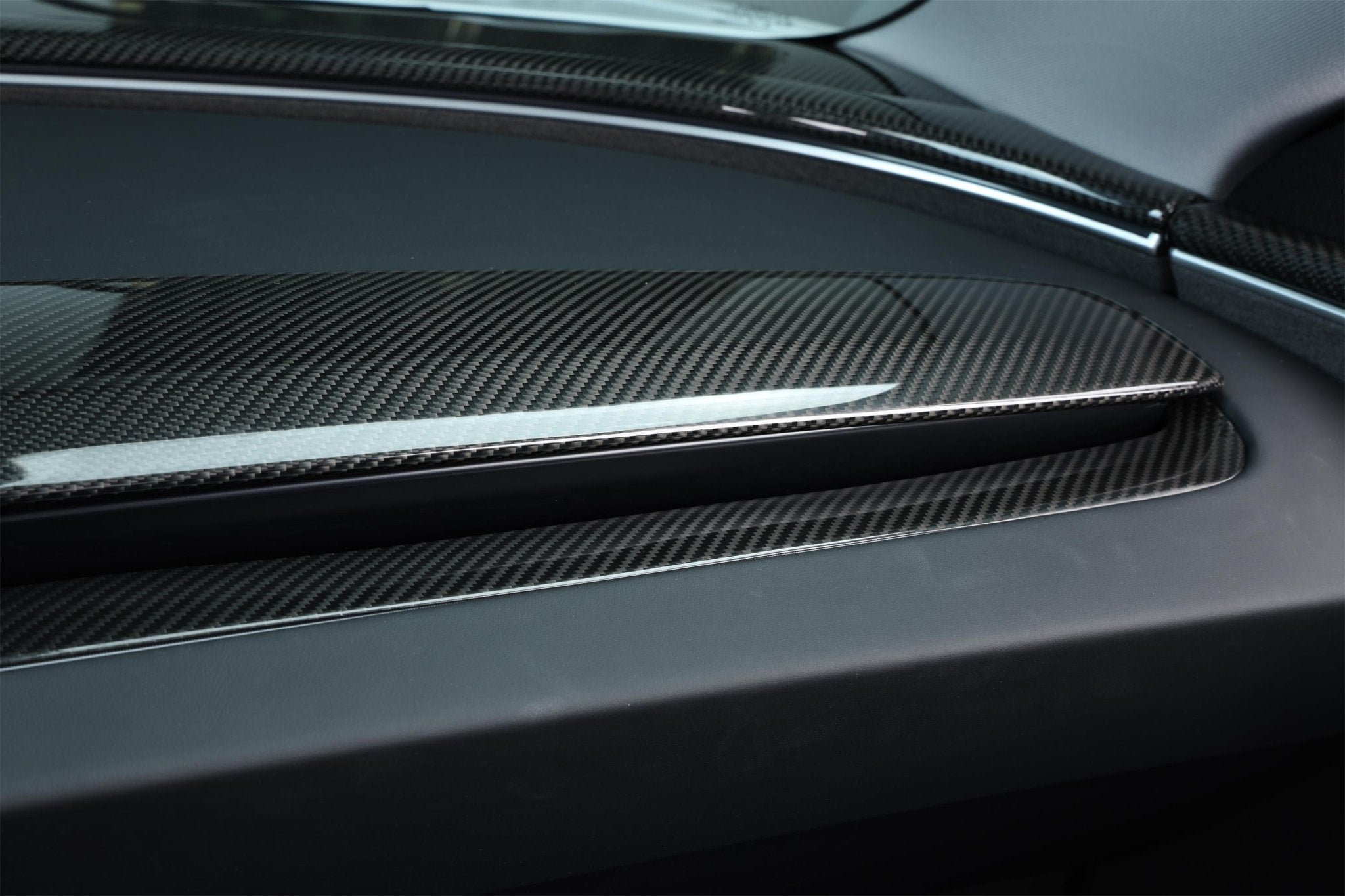 Dry Carbon Fiber Dash Cover Replacement for Tesla Model 3 Highland (Gloss)