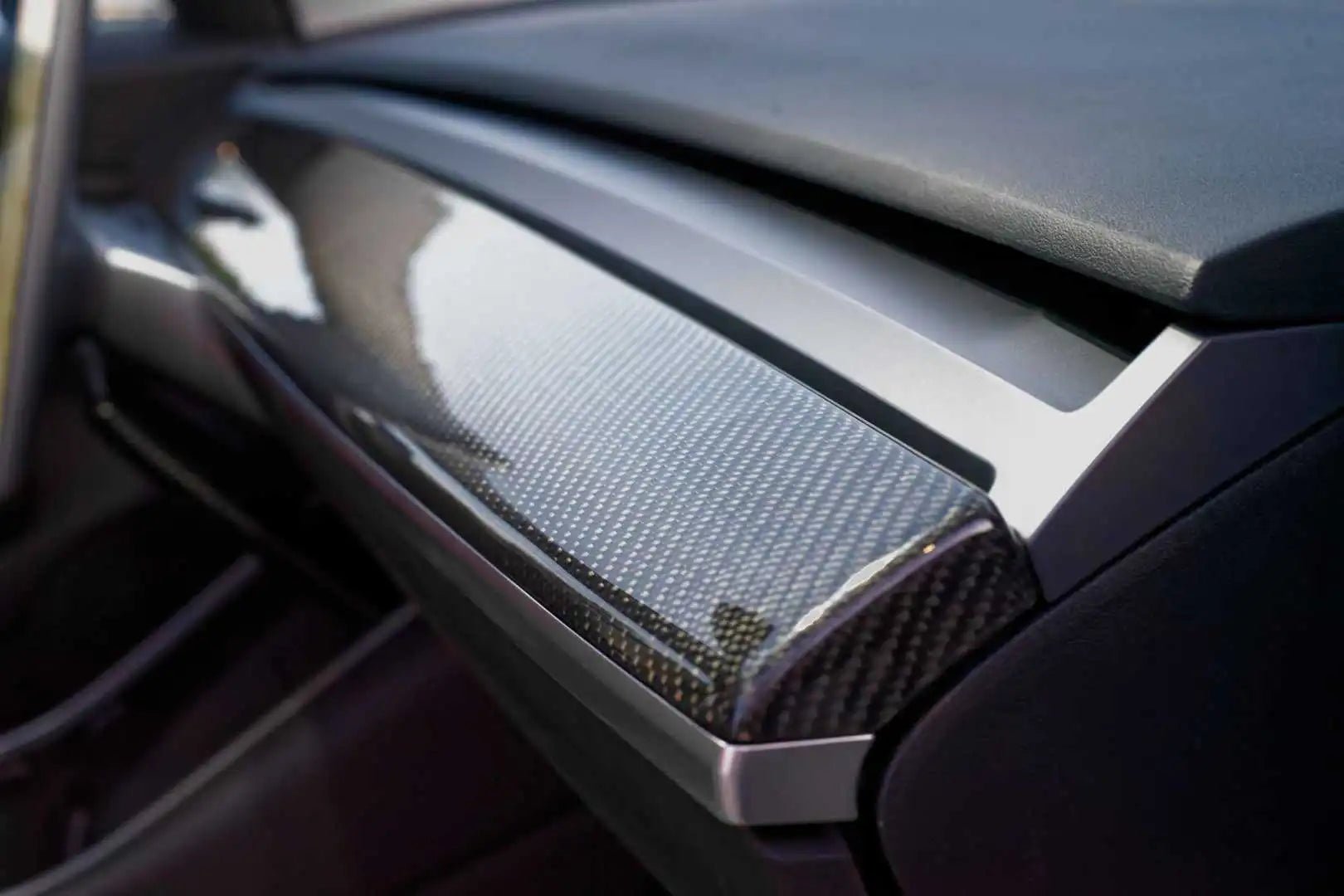 Tesla Model 3/Y Glossy Carbon Fiber Dashboard Replacement - Fusion ...